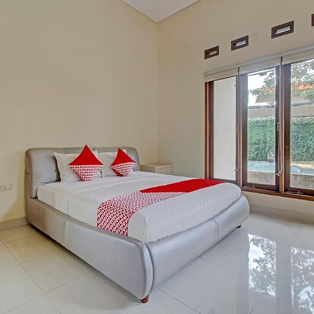 Oyo 89997 Hotel Bumi Kedaton Waterpark Bandar Lampung Luaran gambar